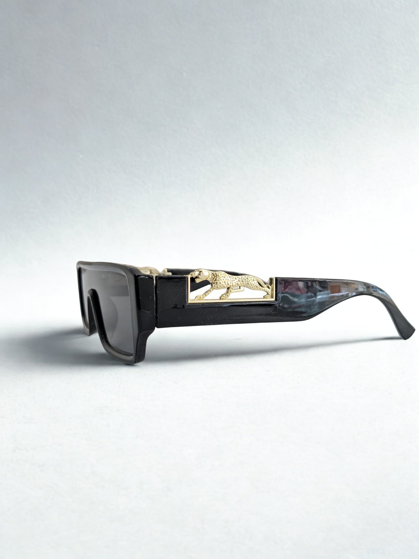 Panther Edge – Black Rectangle Sunglasses