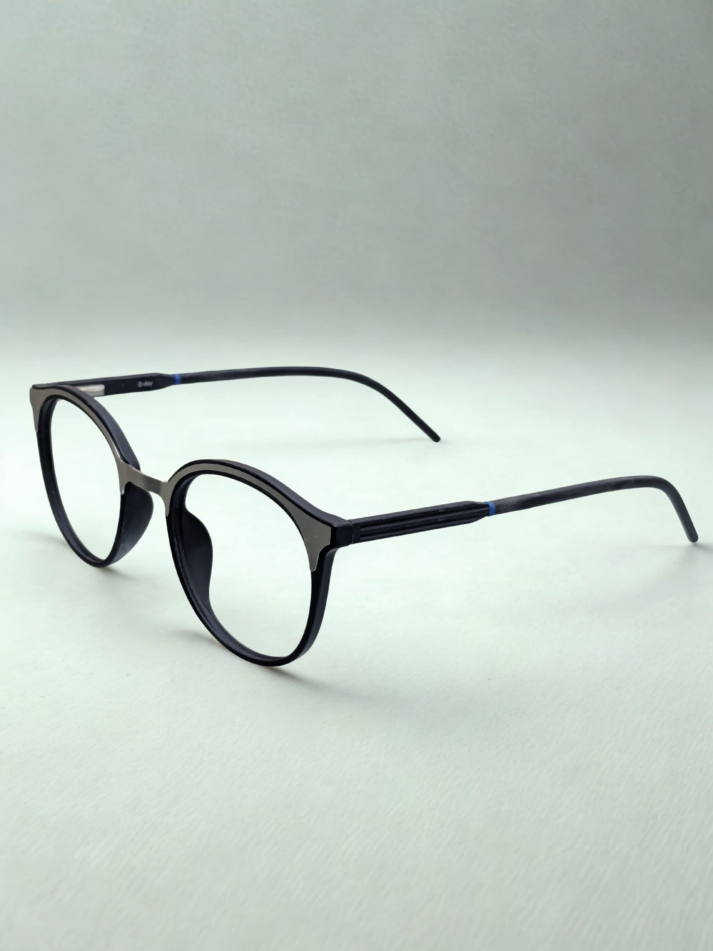 Minimalist Black Glasses
