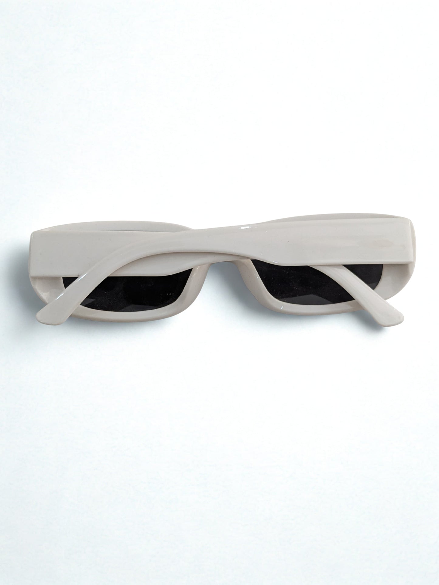 Icy Core Oversized Sunglasses